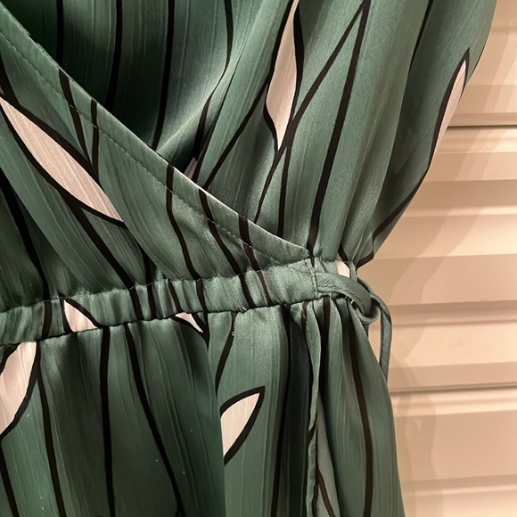 Ann Taylor Factory Blouse - Picture 3 of 4